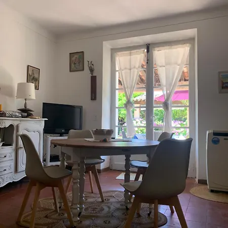 La Maison De Suzy * Сен-Тропе