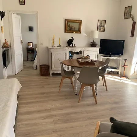La Maison De Suzy Apartment *